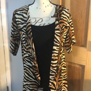 *ONE LEFT*TIGER PRINT SHORT SLEEVE KIMONO